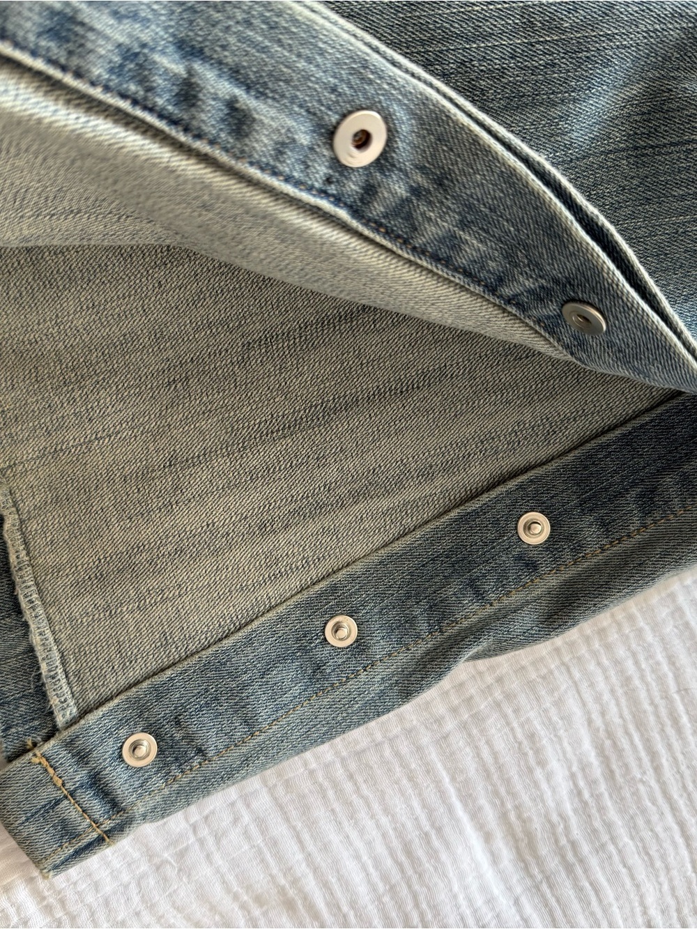 Matin Kim Y2K Flare Side Snap Faded Bootcut Jeans - Picture 10 of 10